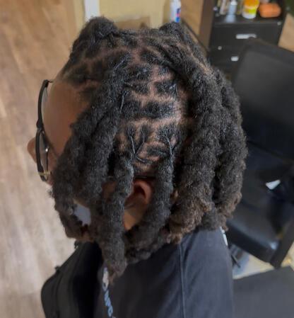 Loc retwist Loc retwist